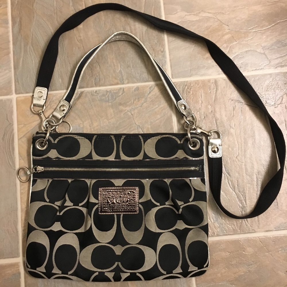 Authentic coach purse